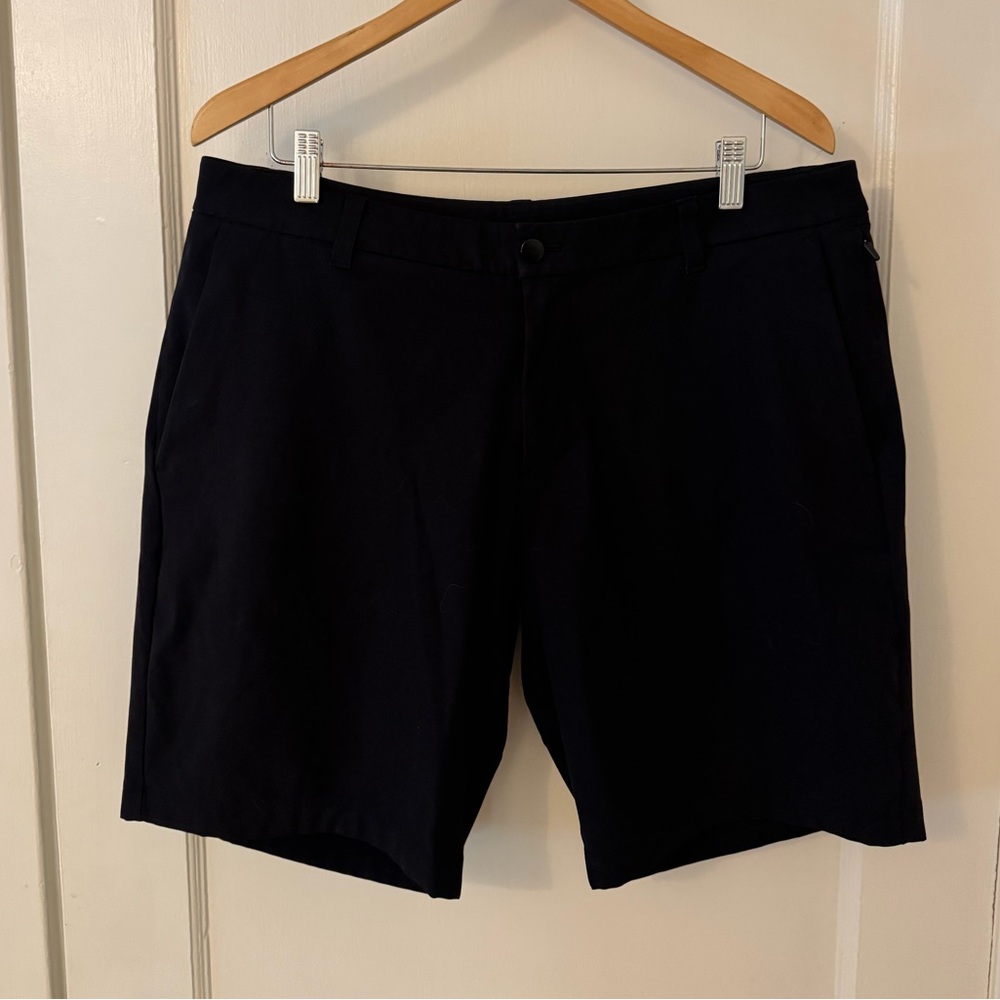 Lululemon Commission Shorts 9”